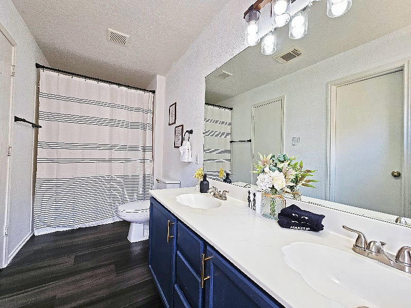 Furnished Finder property 565728_1 photo 11