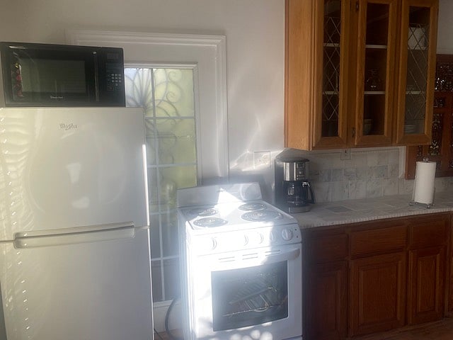 Furnished Finder property 565742_1 photo 6