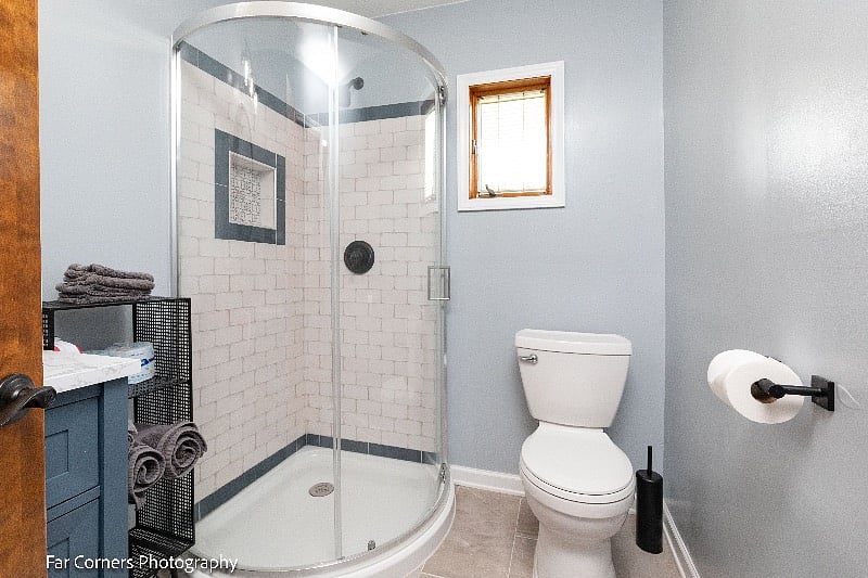 Bath outside King Bedroom