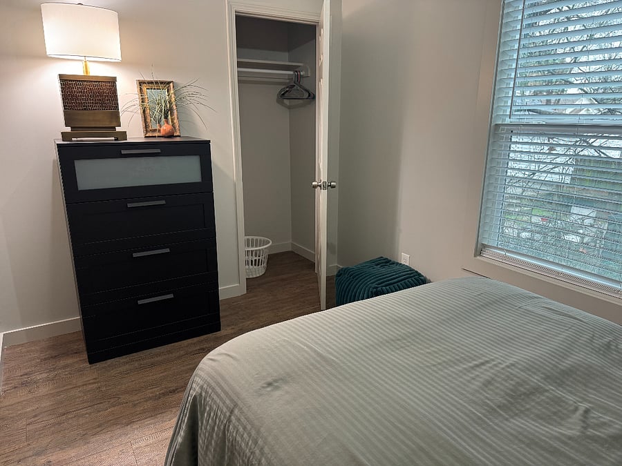 Furnished Finder property 565856_1 photo 12