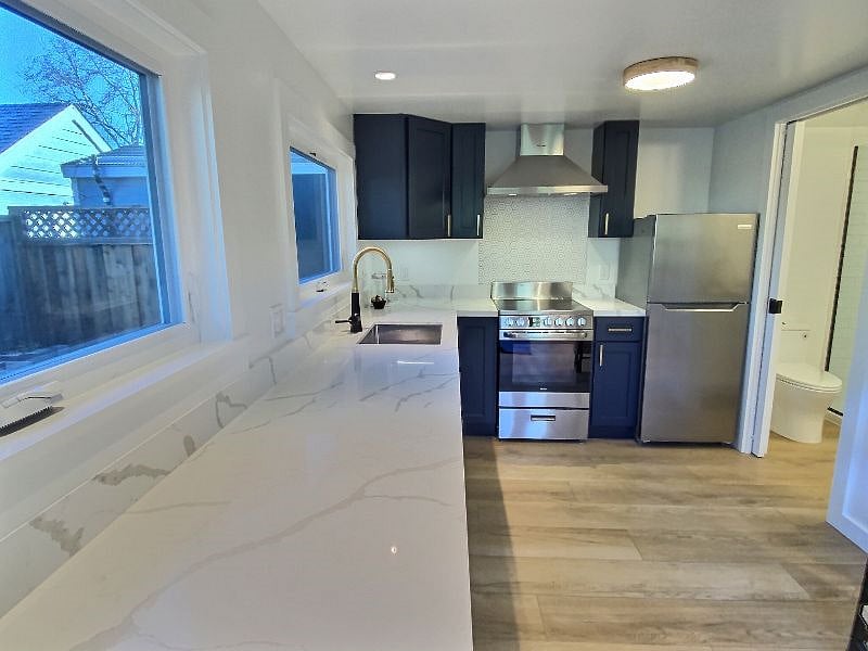 Furnished Finder property 565885_1 photo 2