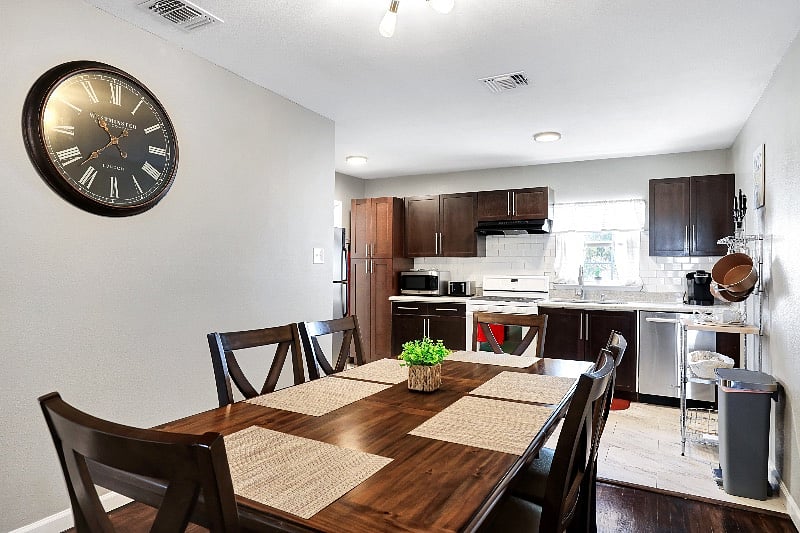 Furnished Finder property 565917_1 photo 9