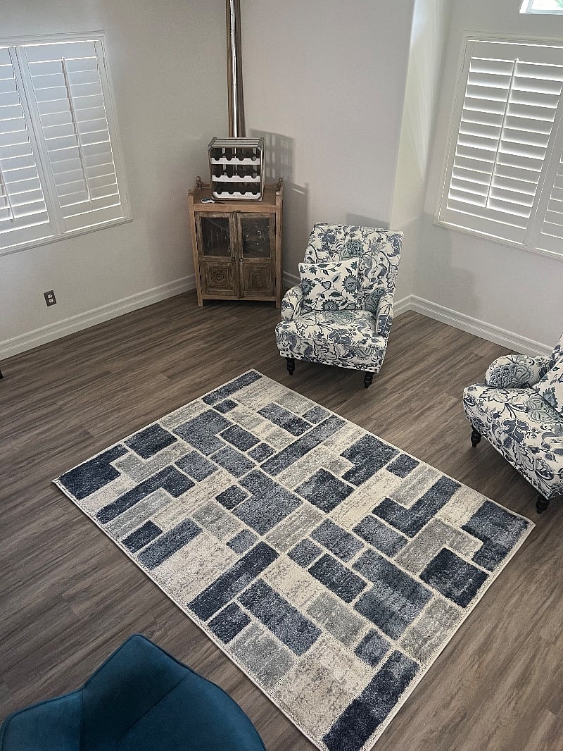 Living room when you first walk in.  Part of the common area.