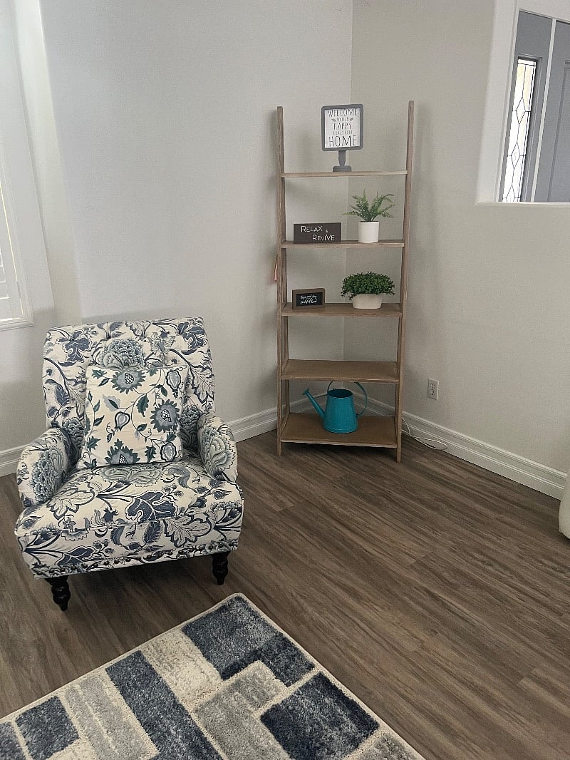 Different angle of the living room.