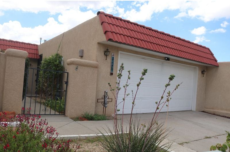Furnished Finder property 565972_1 photo 17