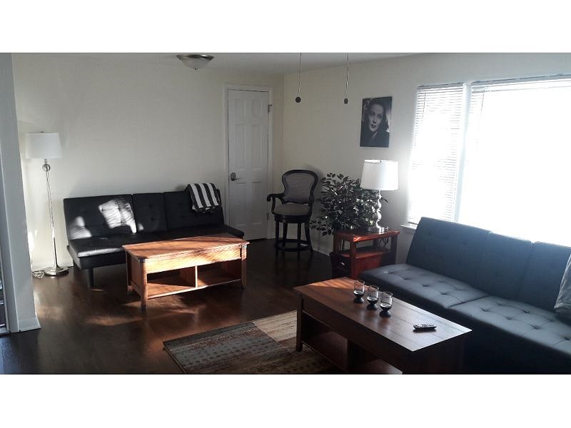 Furnished Finder property 565982_2 photo 5