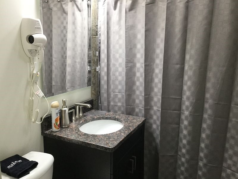 Furnished Finder property 565982_2 photo 29