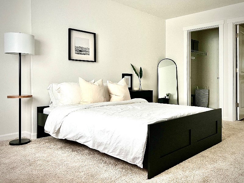 5th bedroom of secondary suite on lower floor