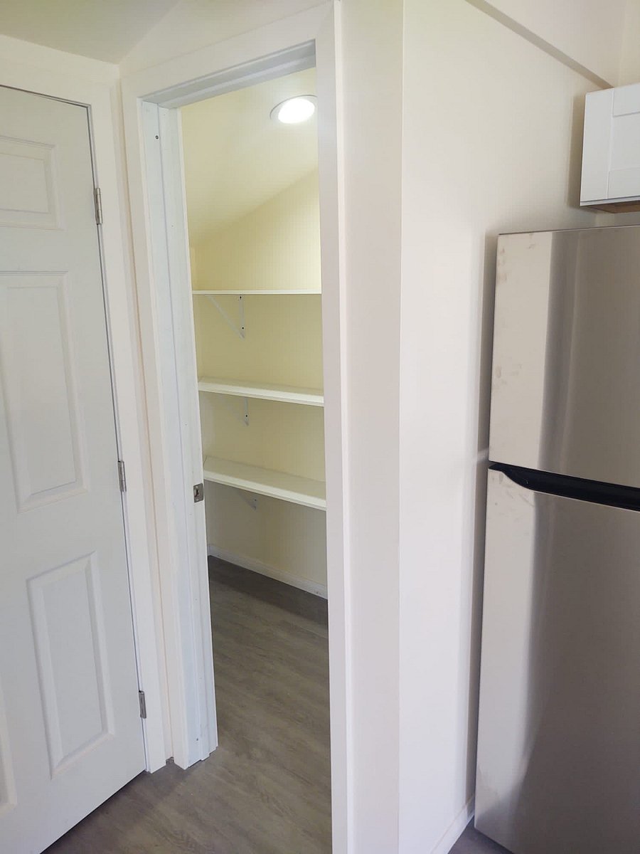 Furnished Finder property 566001_1 photo 3