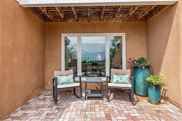 Furnished Finder property 566020_1 photo 28