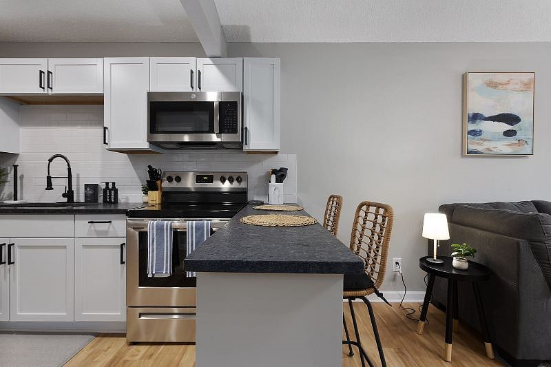 Furnished Finder property 566023_1 photo 7