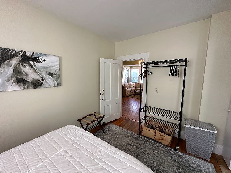 Furnished Finder property 566060_1 photo 7