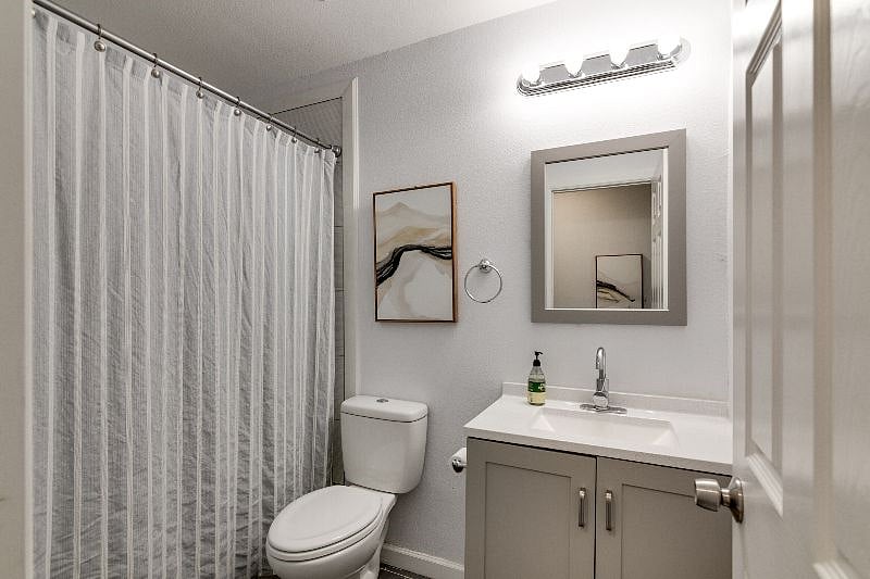 Furnished Finder property 566075_1 photo 6