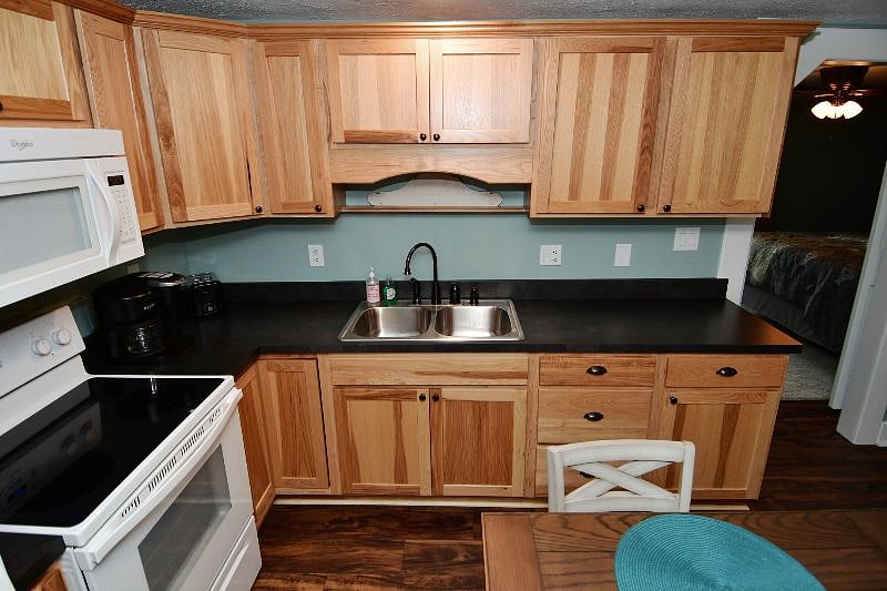 Furnished Finder property 566085_1 photo 6