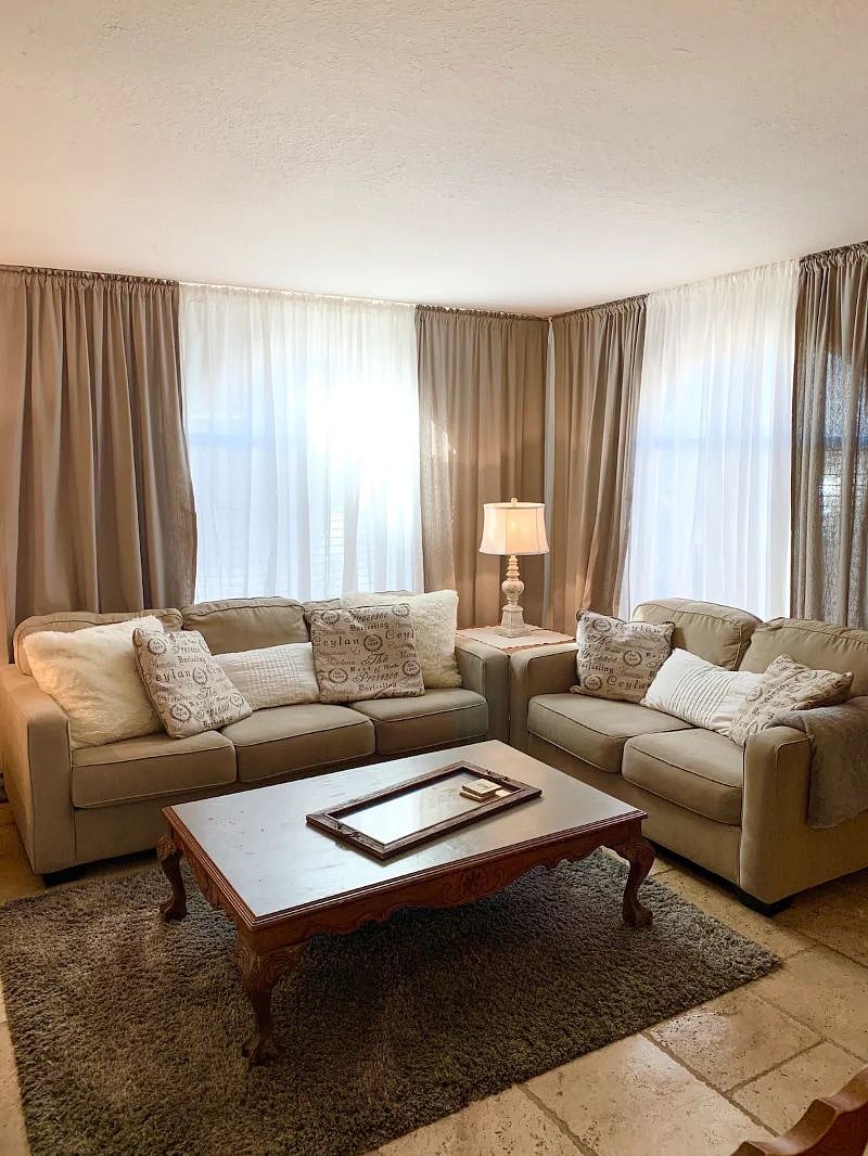 Furnished Finder property 566114_1 photo 14