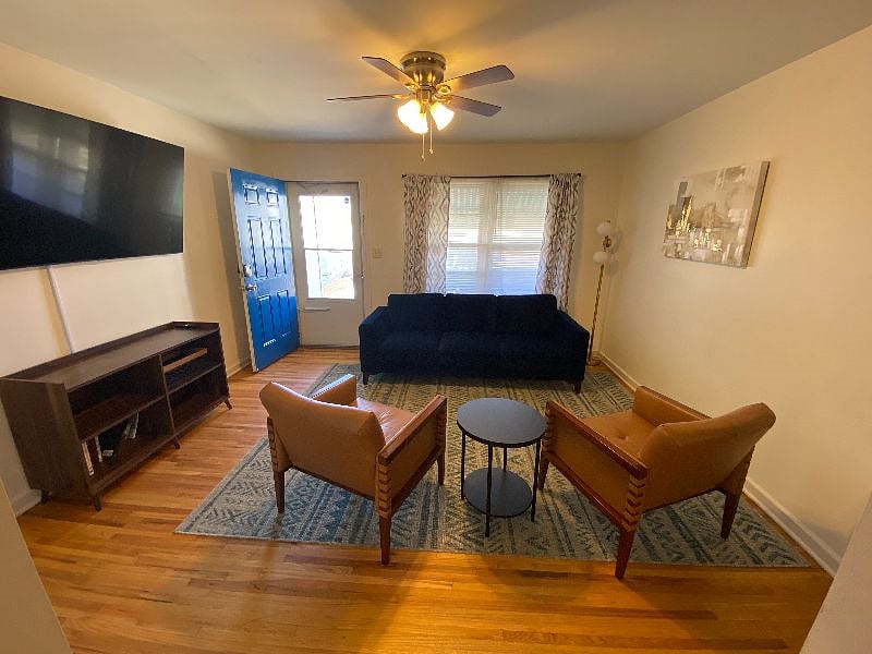 Furnished Finder property 566135_1 photo 3