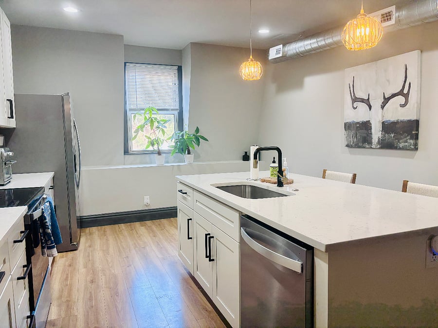 Furnished Finder property 566138_3 photo 5
