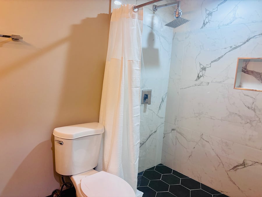 Furnished Finder property 566138_3 photo 17