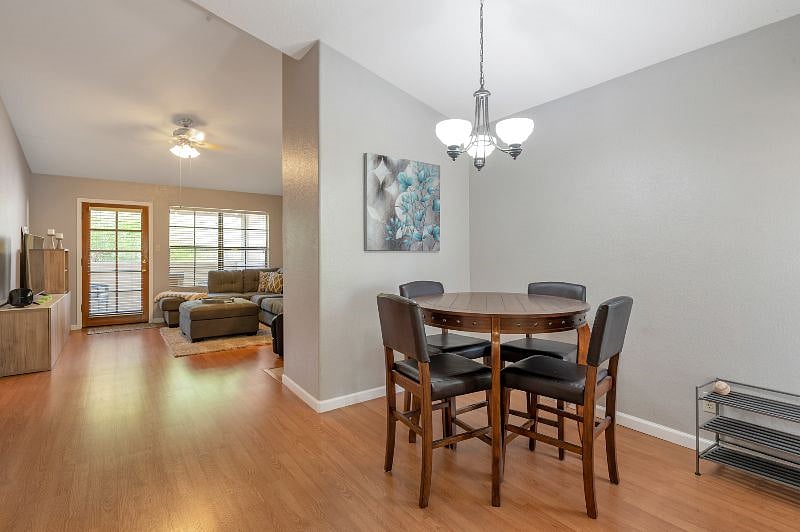 Furnished Finder property 566164_1 photo 6