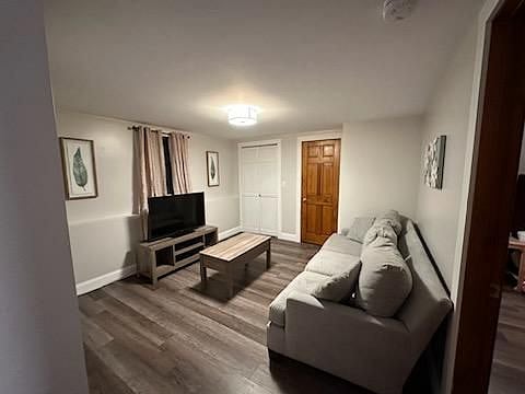 Furnished Finder property 566209_1 photo 5
