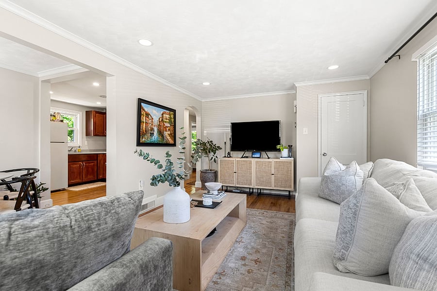 Furnished Finder property 566210_1 photo 3