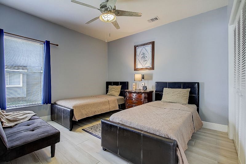 Furnished Finder property 566219_1 photo 30