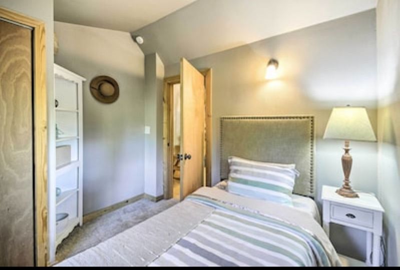 Furnished Finder property 566250_1 photo 12
