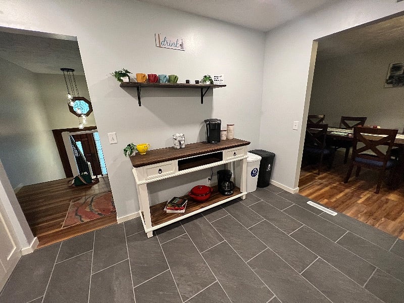 Furnished Finder property 566264_1 photo 4