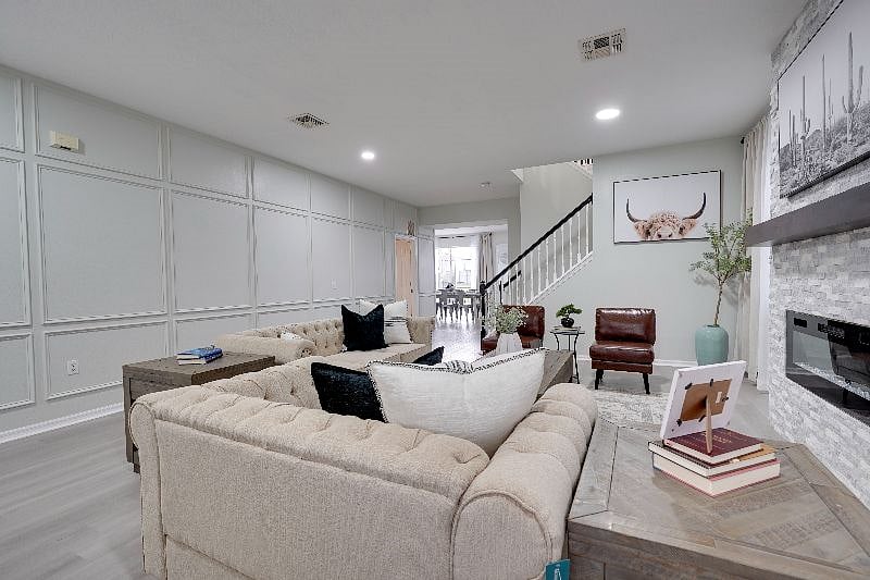 Furnished Finder property 566269_1 photo 12