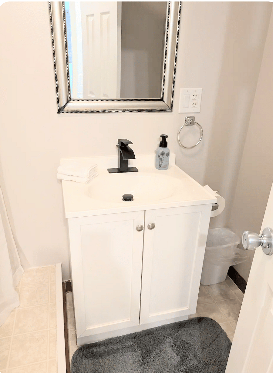 Furnished Finder property 566270_1 photo 8