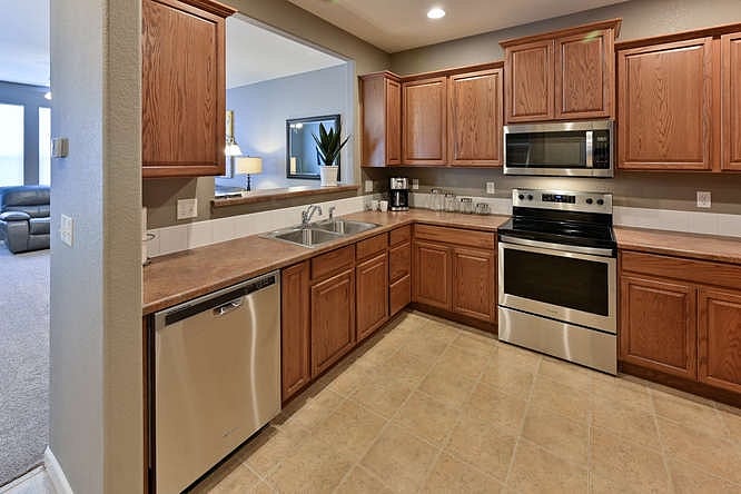 Furnished Finder property 566293_1 photo 4