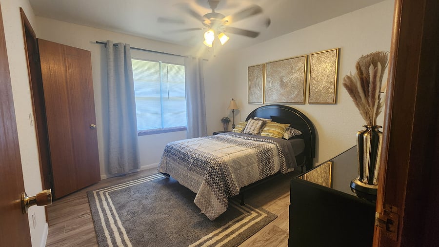Furnished Finder property 566294_1 photo 26