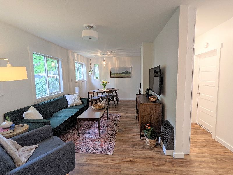 Furnished Finder property 566299_3 photo 10