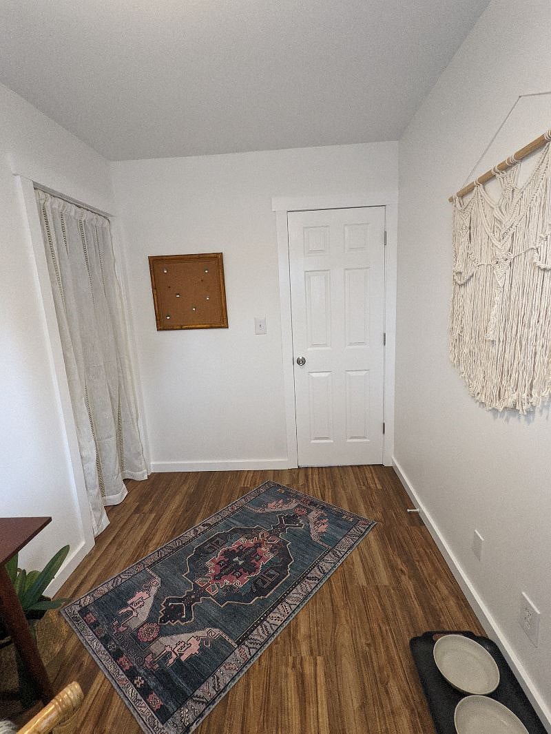Furnished Finder property 566299_3 photo 16