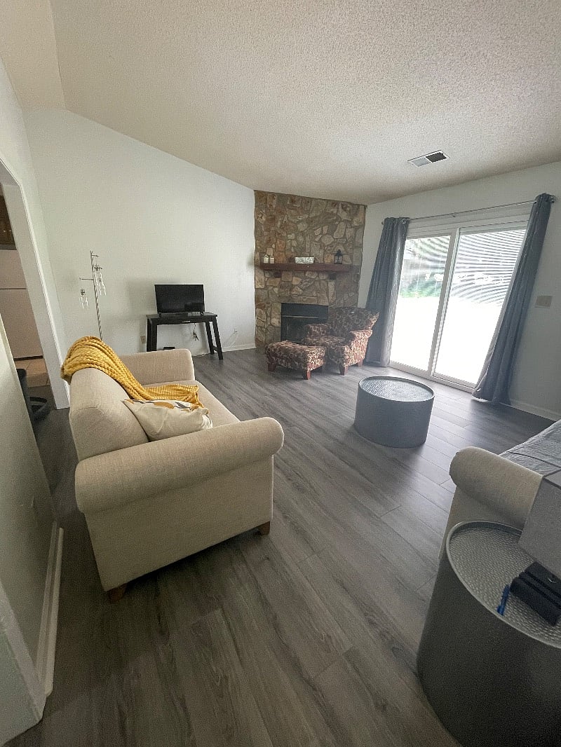 Furnished Finder property 566320_1 photo 1