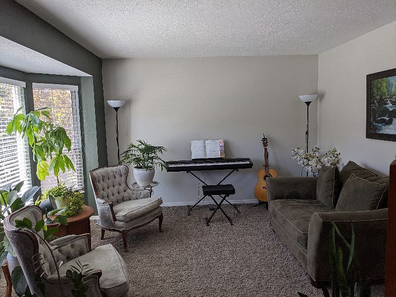 Furnished Finder property 566354_1 photo 6