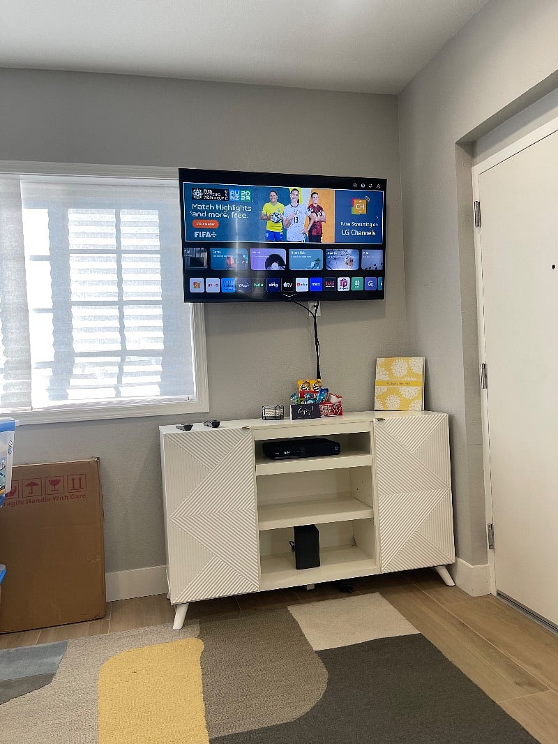 Hi Speed Internet and 50" LG smart TV with premium Comcast channels included.