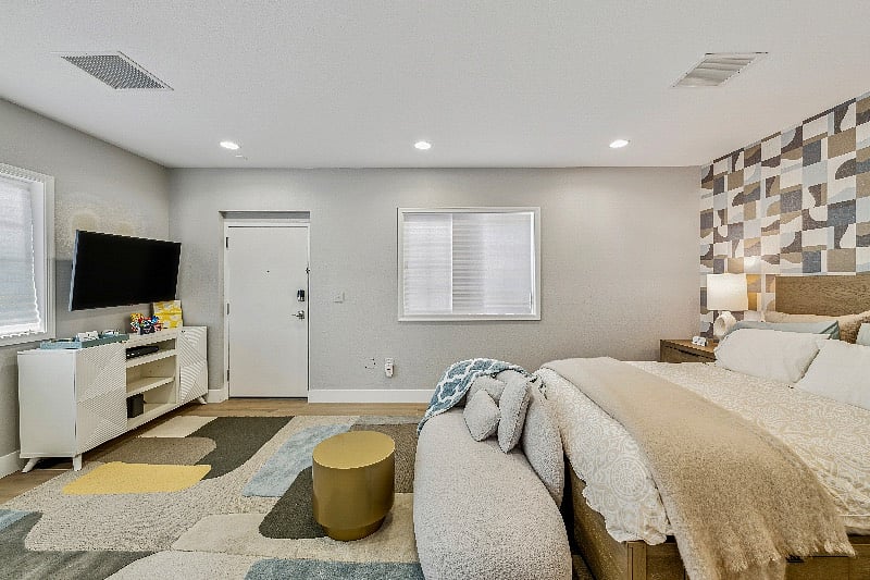 Furnished Finder property 566398_1 photo 12