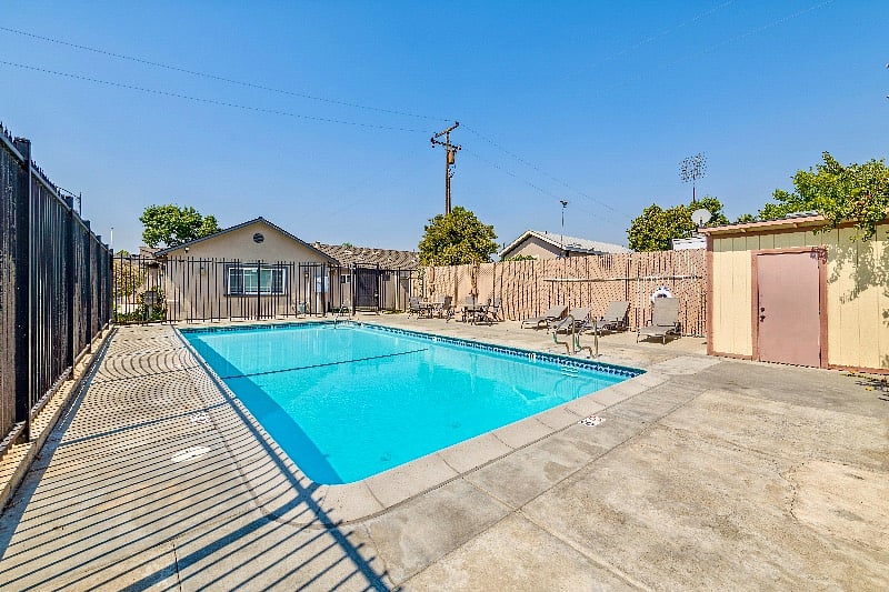 Furnished Finder property 566398_1 photo 19