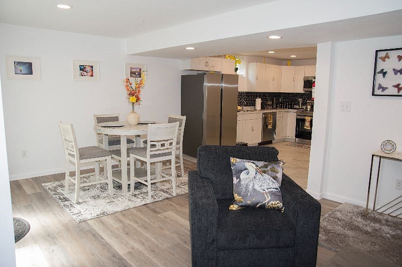Furnished Finder property 566401_1 photo 10