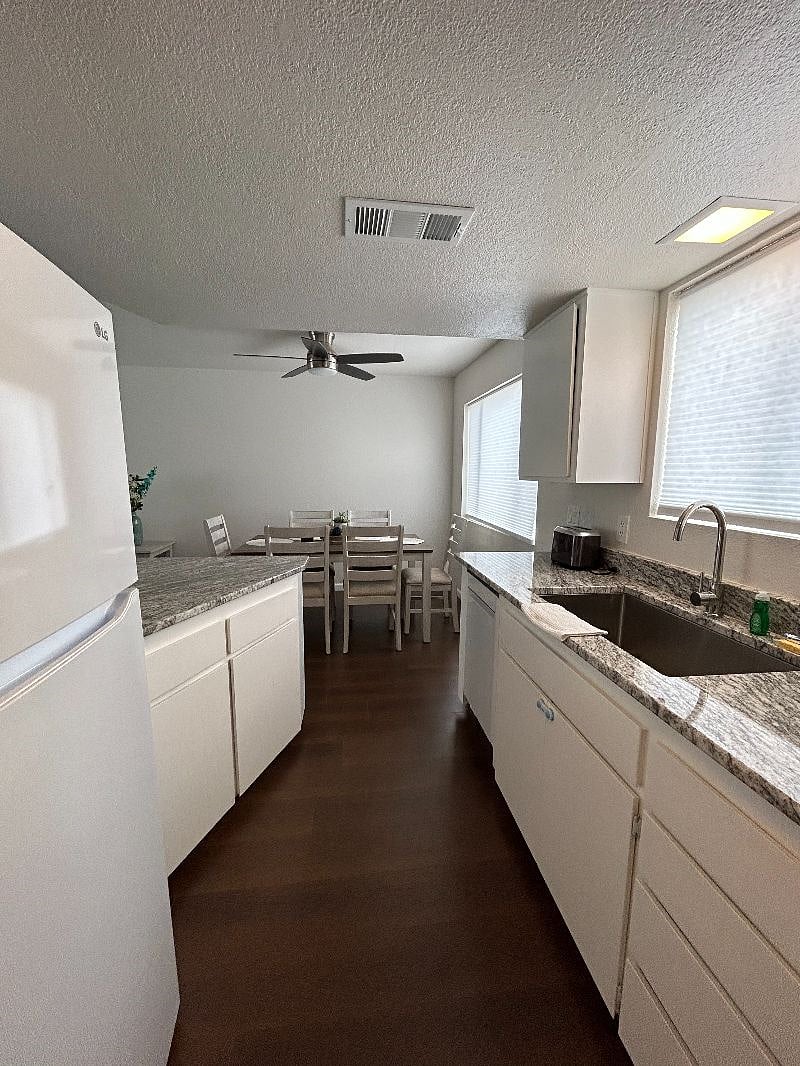 Furnished Finder property 566515_1 photo 17