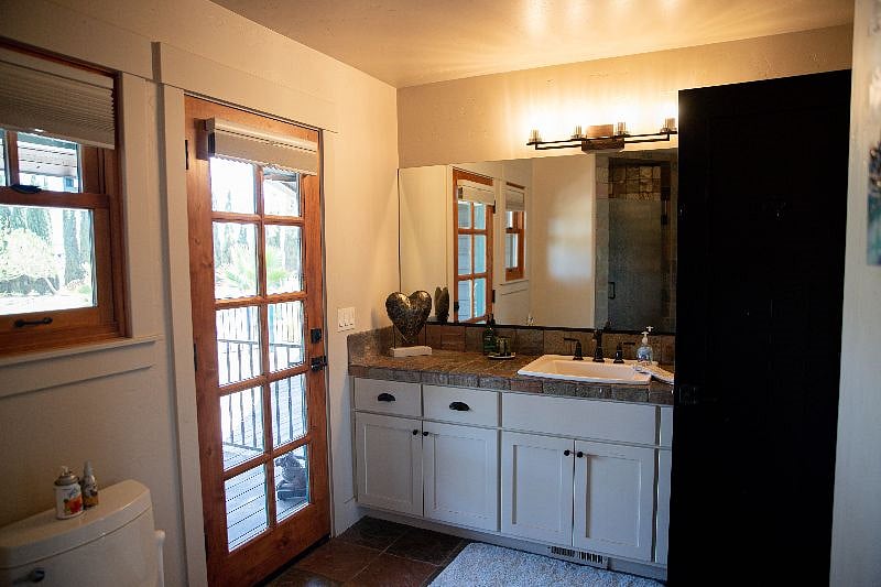Furnished Finder property 566522_1 photo 5