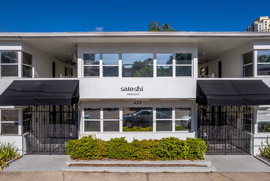 Satoshi Hideout Park: 425 2nd St N