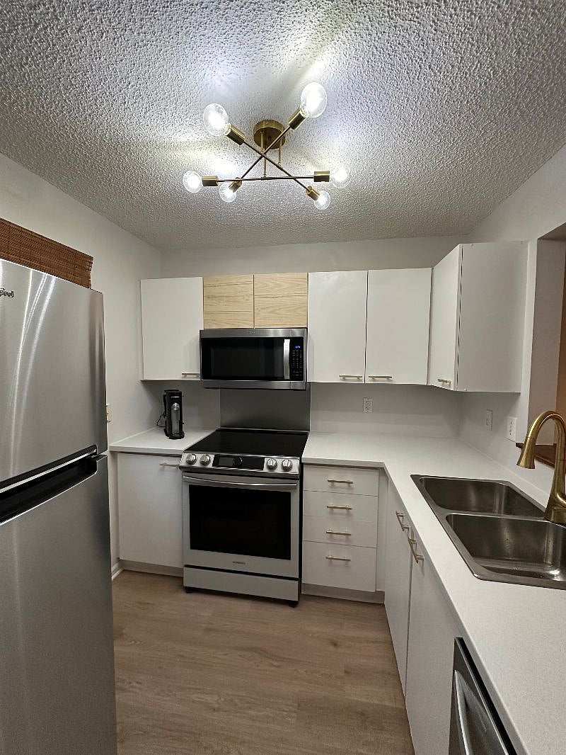 Furnished Finder property 566576_1 photo 4