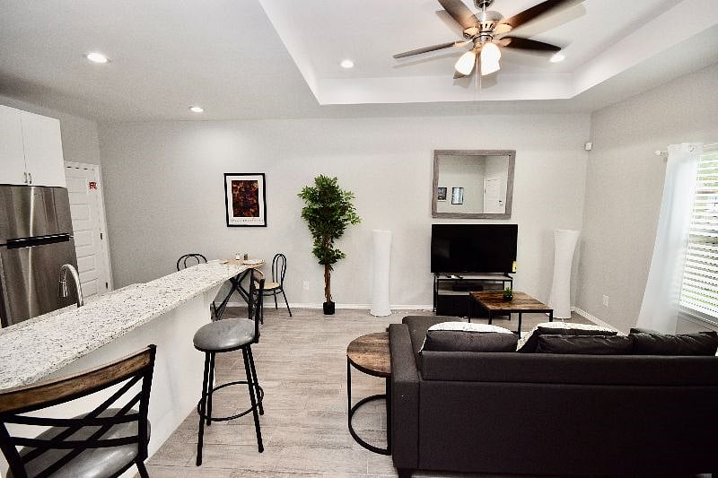 Furnished Finder property 566577_1 photo 6