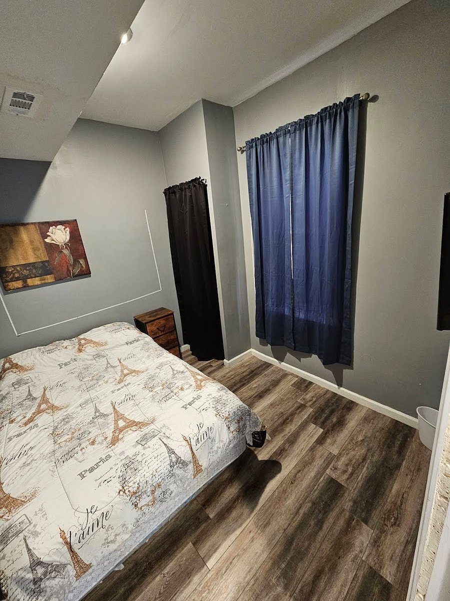Furnished Finder property 566609_1 photo 17