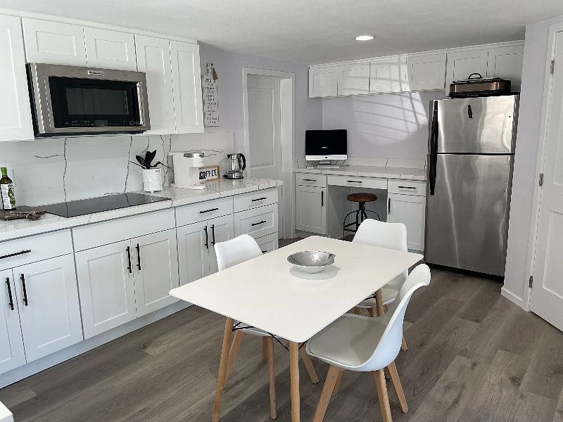 Furnished Finder property 566631_1 photo 10