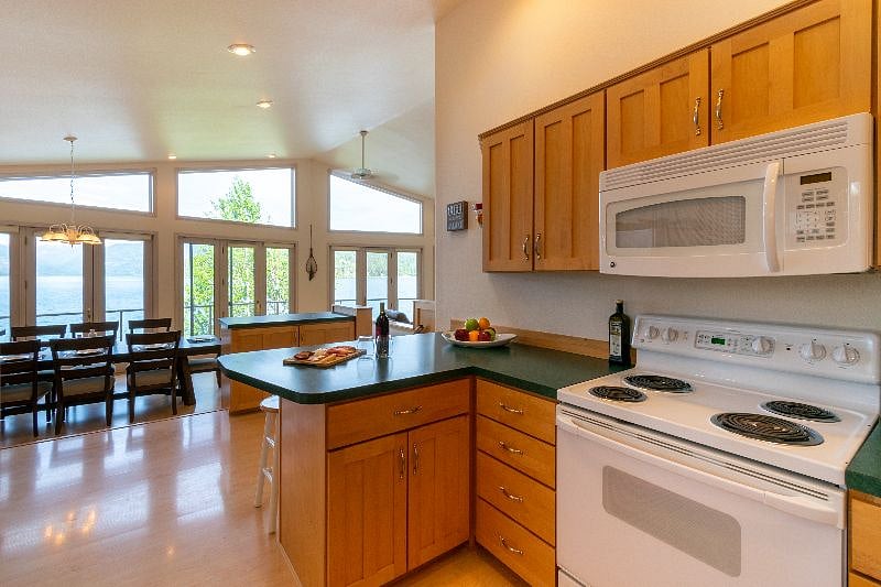 Furnished Finder property 566653_1 photo 5
