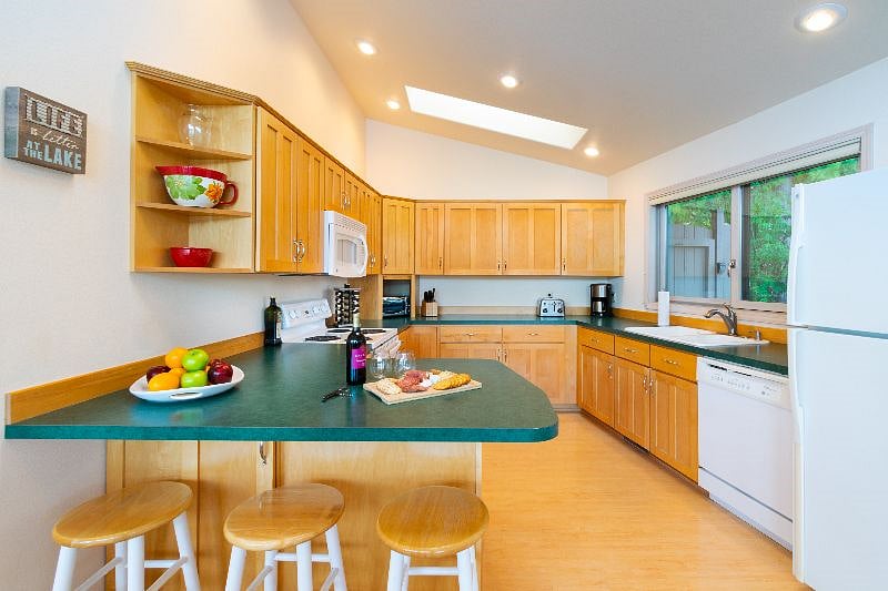 Furnished Finder property 566653_1 photo 6