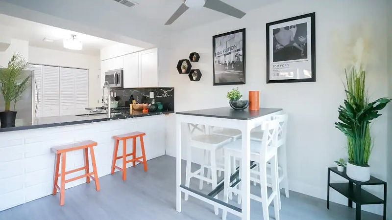 Furnished Finder property 566683_1 photo 3